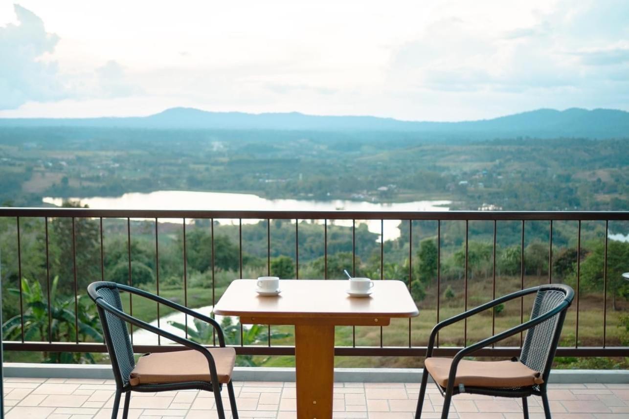 Hotel The Private 2 @ Amphoe Khao Kho Exterior foto